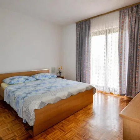 Fuer 2 Personen 2 Ca 45 M In Novigrad, Adriakueste Kroatien Westkueste Von Istrien *