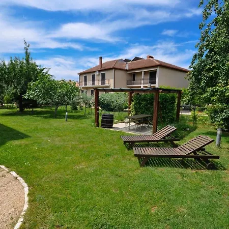 Fuer 2 Personen 2 Ca 45 M In Novigrad, Adriakueste Kroatien Westkueste Von Istrien Apartment *